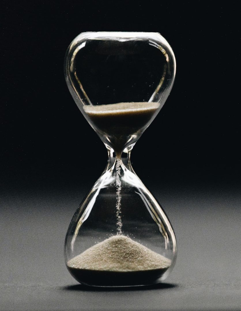 clear hour glass